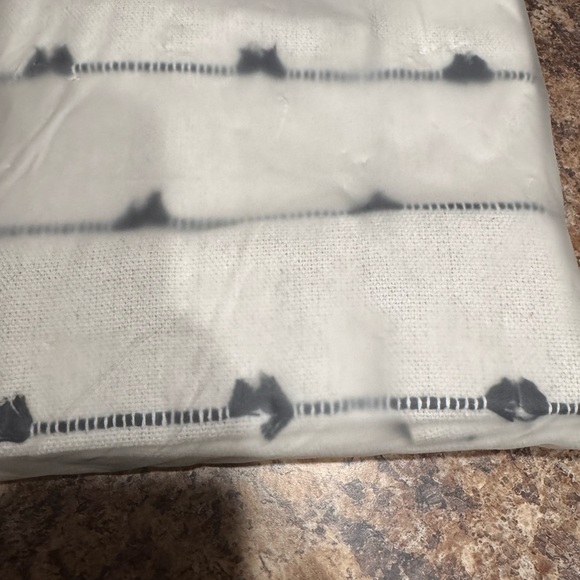 Elegant Cream and Black Accent Pillows - Picture 6 of 7